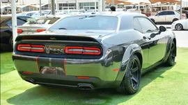 Challenger R/T Hemi V8 5.7L 2020/SRT Kit/Leather Interior/Very Good Condition