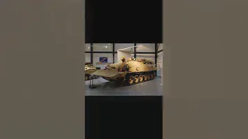 Бронированная ремонтно-эвакуационная машина CRARRV. Выполнена на базе танка Challenger 2.
