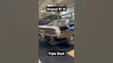 The Black Ghost, 1970 Challenger 426 HEMI 4spd Triple Black