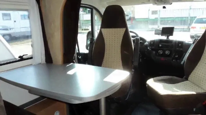 Kampeerauto te koop: CHALLENGER GENESIS 36 IN PRIJS VERLAAGD