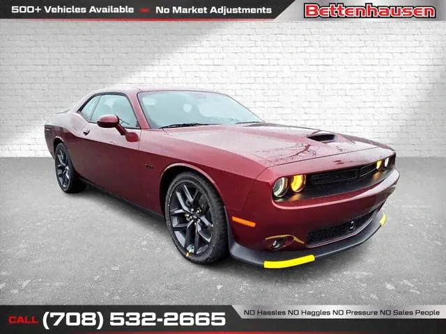Dodge Challenger RT Plus-0