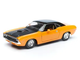 Maisto 1:24 - Dodge Challenger R/T 1970