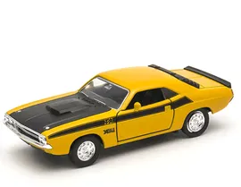 Игрушка модель винтажной машины 1:34-39 Dodge Challenger 1970 арт. 43663