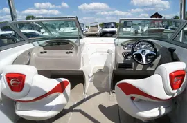Аренда катера «Sea Doo Challenger»